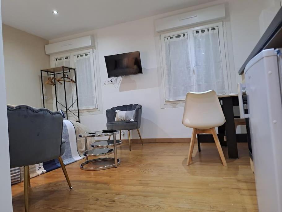 24H Course/Moto/ Oasis / Antares Apartment Le Mans Luaran gambar